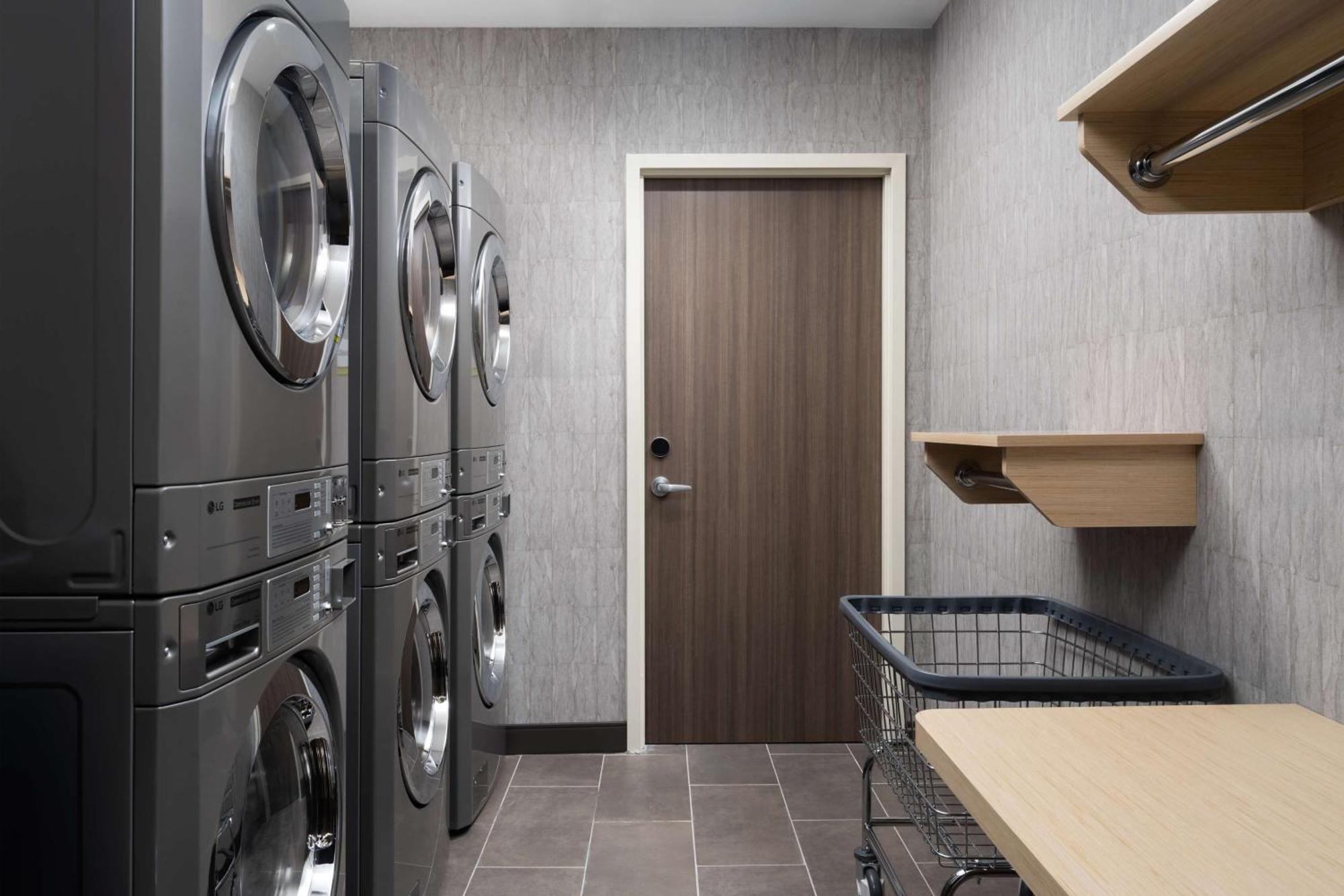 Home2 Suites By Hilton Winter Haven Bagian luar foto